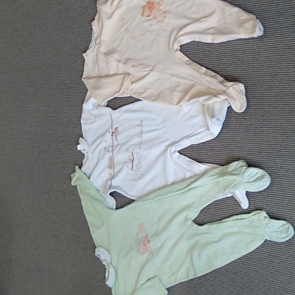 Bundle of 3 36 month gender neutral velour footies